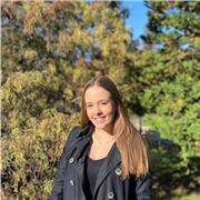 Estudiante con nivel avanzado de inglés y 4 años de experiencia ofrece clases particulares de inglés